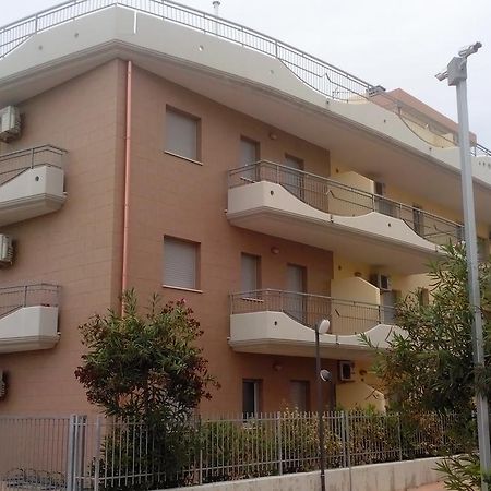 Residence Albadorata Campomarino Esterno foto
