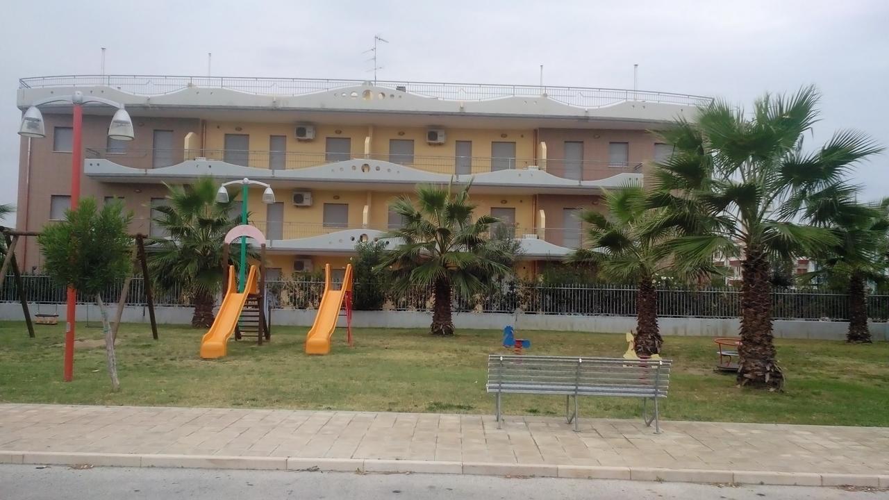 Residence Albadorata Campomarino Esterno foto