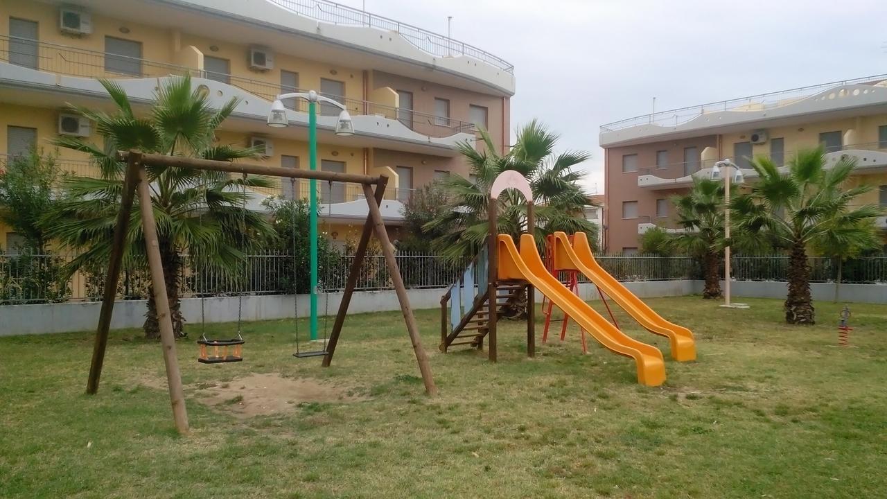 Residence Albadorata Campomarino Esterno foto