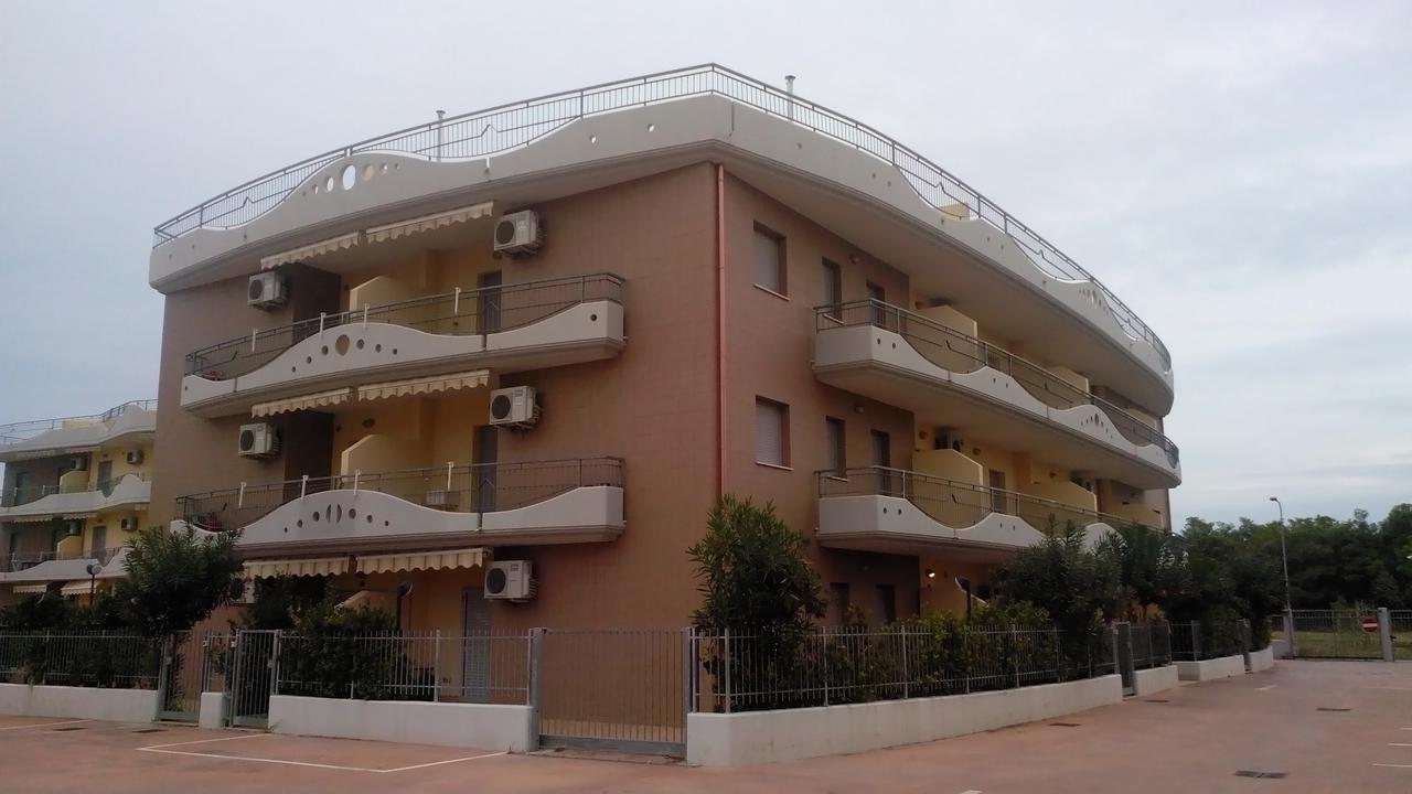 Residence Albadorata Campomarino Esterno foto