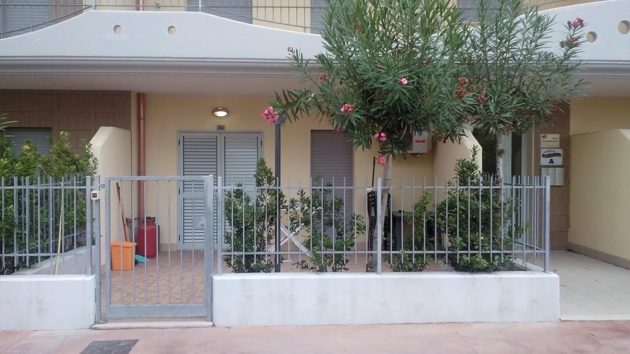 Residence Albadorata Campomarino Esterno foto